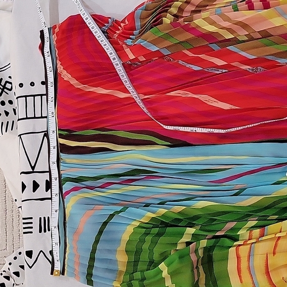 Soft Surroundings Striped Colorful Maxi Skirt Pleated Plisse Size TM - Picture 3 of 9